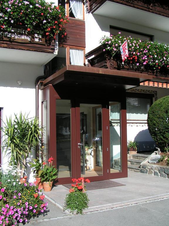 Valbella Bed & Breakfast Partenen Exterior photo